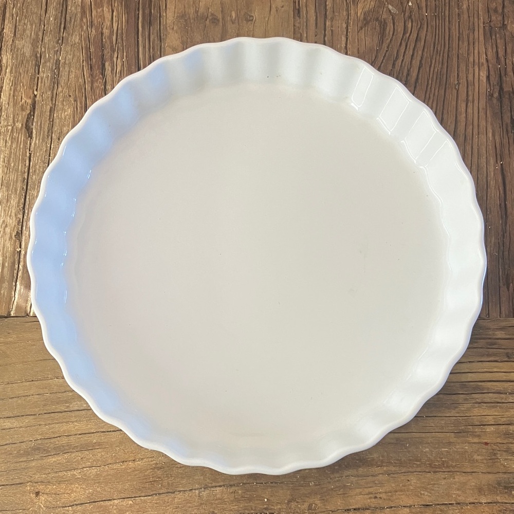 Essentials White Ceramic Tart Pan